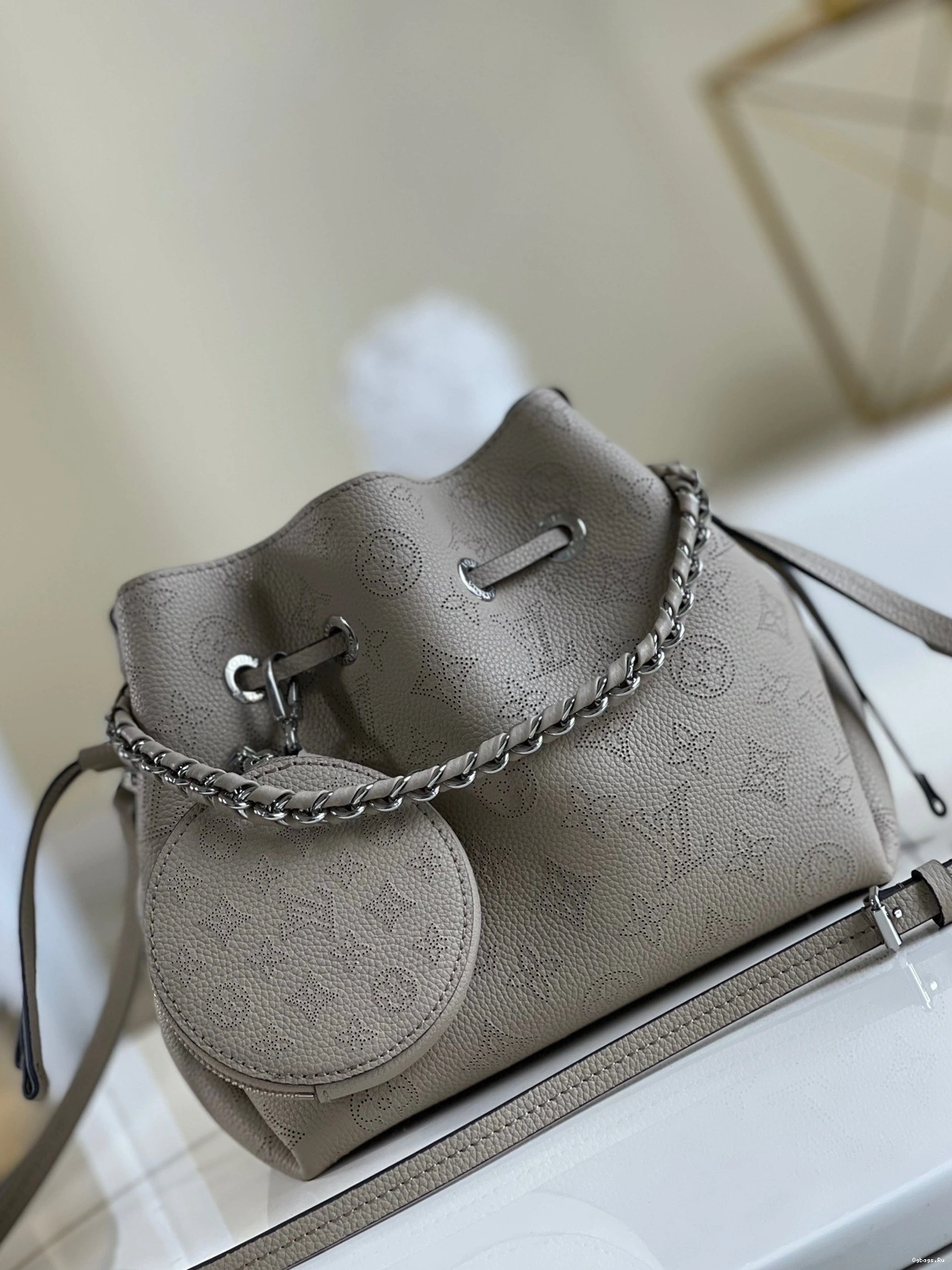LOUIS BELLA VUITTON 0126